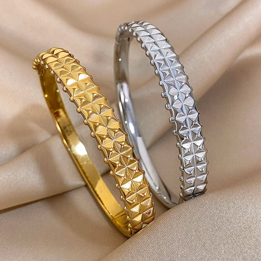 Textured Elegance bangle bracelet lavixi shop trends 2024 2025 jewelry