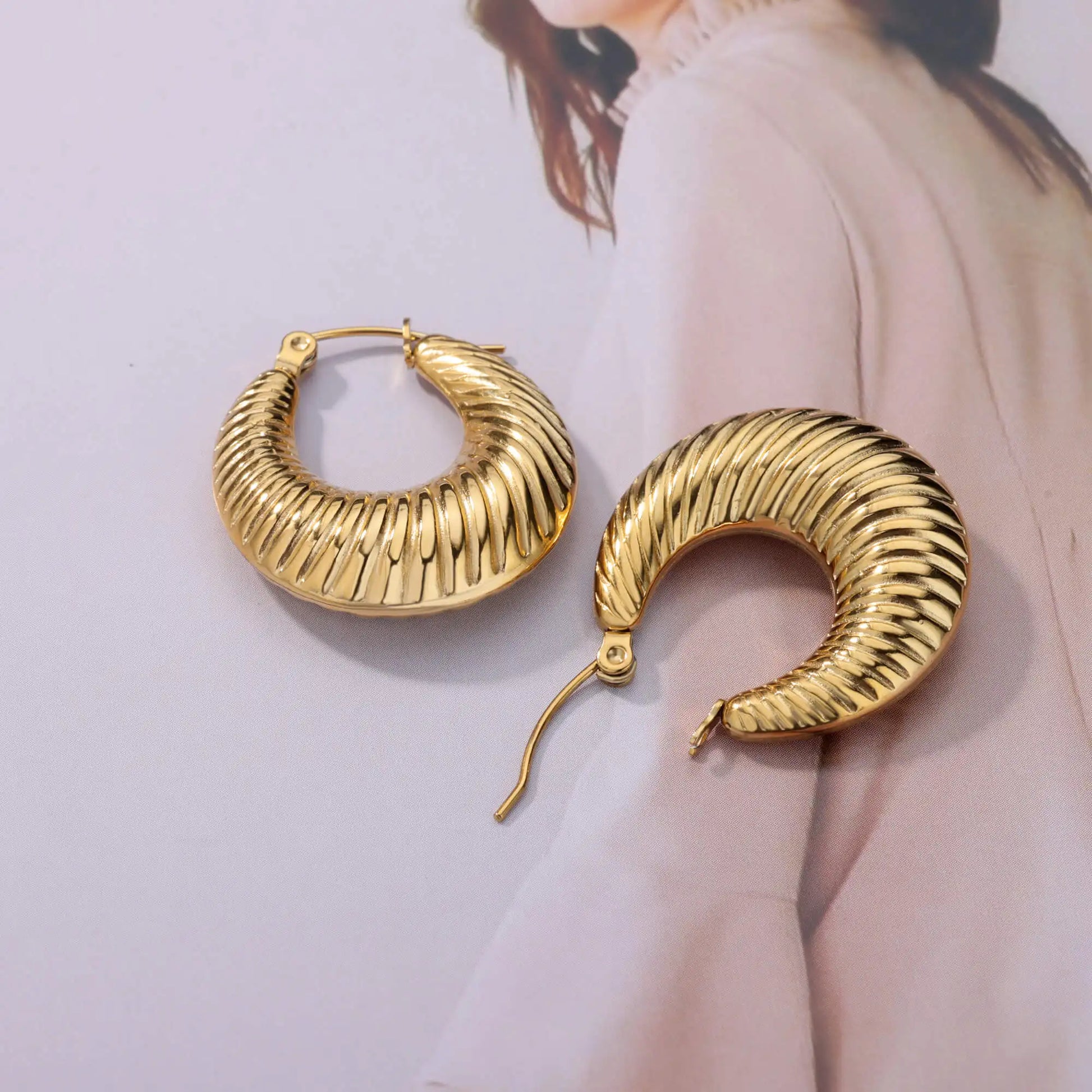 Spiral Hoops earrings lavixi shop trends 2024 2025  