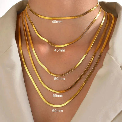 Minimalism necklace 18k gold plating lavixi shop trends 2024 2025