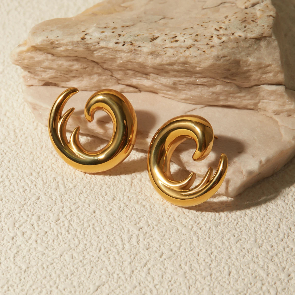 Sea Shell Ocean earrings lavixi shop 2024 2025 trends