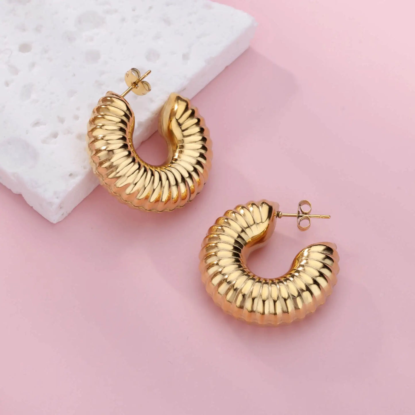 Spiral Hoops earrings lavixi shop trends 2024 2025  