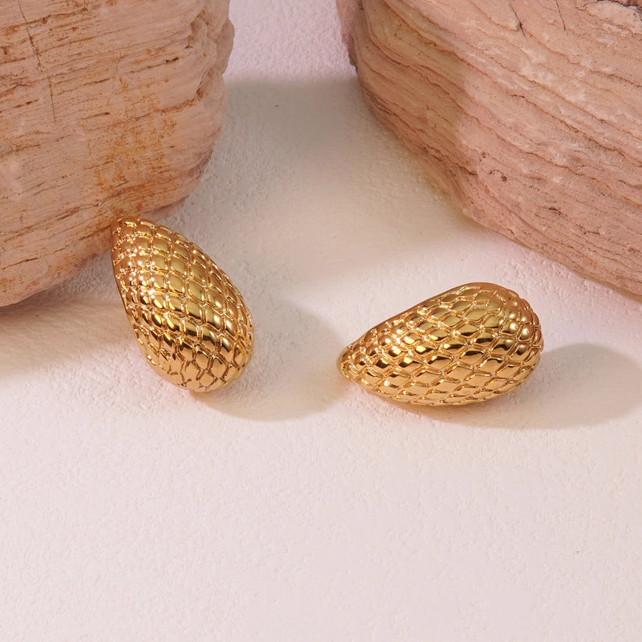 Lavixi Jewelry - Textured Gold Teardrop Earrings Set new fashion trends 2024 2025 