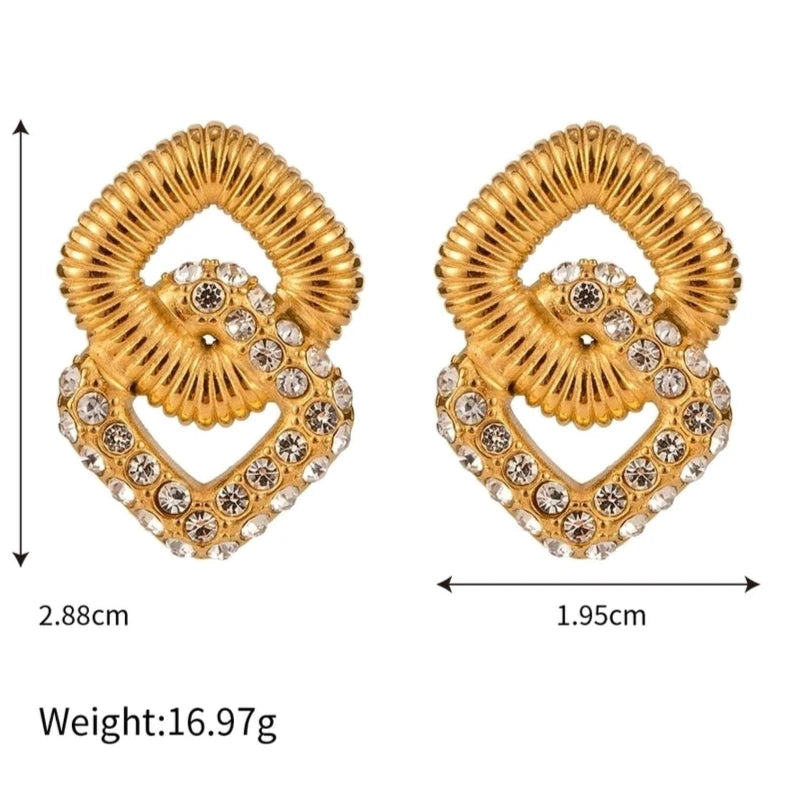 Luxe Square Vintage Earrings with Crystal or Pearl – Elegant Gold Design
lavixi shop trends 2024 2025